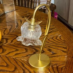 Gold and Glass Flower Lamp